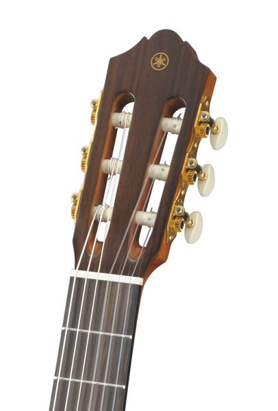 Классическая гитара YAMAHA CG192C