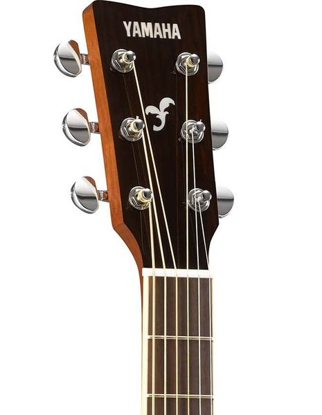 Электроакустическая гитара YAMAHA FSX820C (Natural)