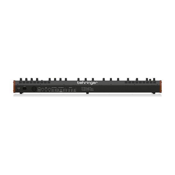 Синтезатор BEHRINGER UB-Xa