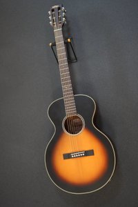 Електроакустична гітара Vintage VE880VB