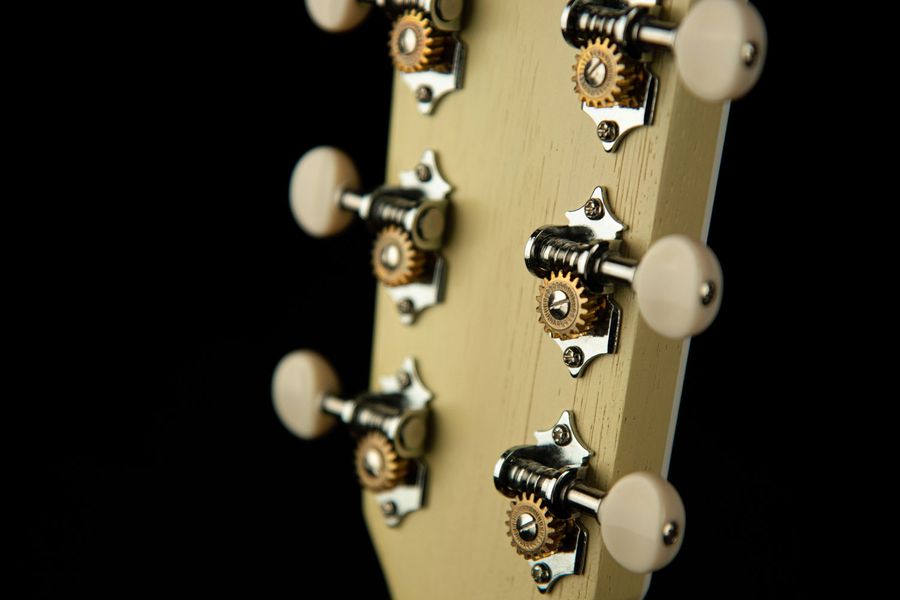 Электроакустическая гитара CORT Jade Classic (Pastel Yellow Open Pore)