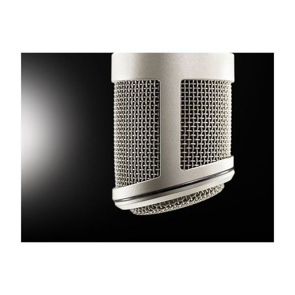 Микрофон для теле- и радиовещания NEUMANN BCM705
