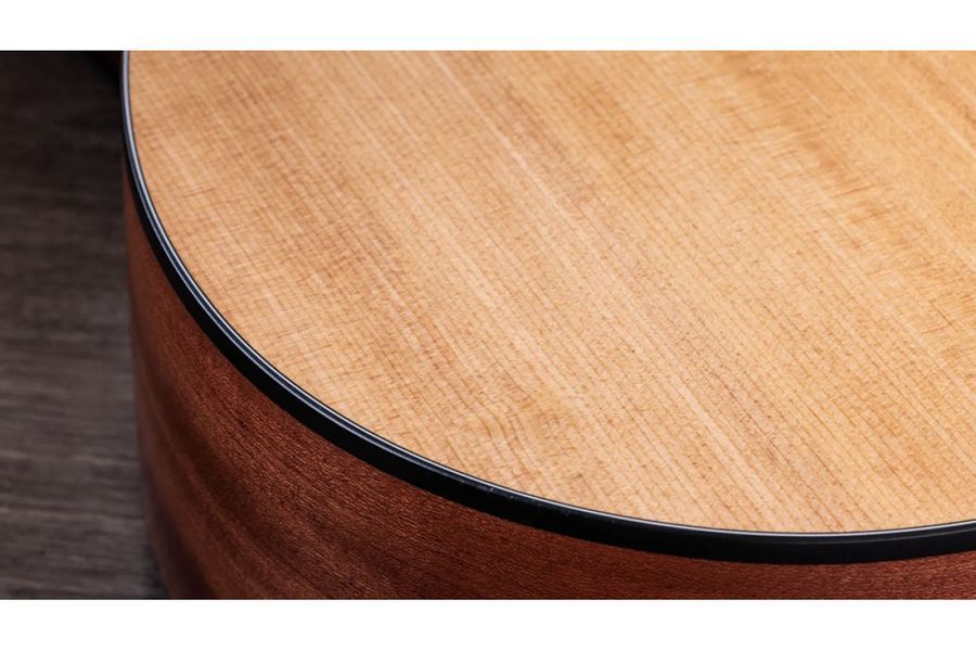 Електроакустична гітара TAYLOR GUITARS 150ce