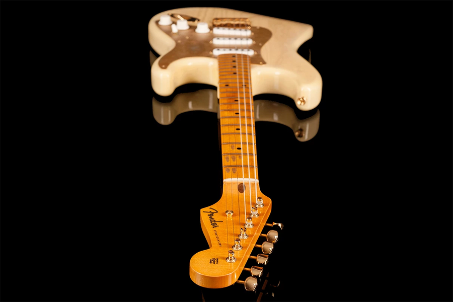 Електрогітара Fender Custom Shop Limited Edition '55 Hardtail Stratocaster Journeyman Relic Gold Hardware Natural Blonde