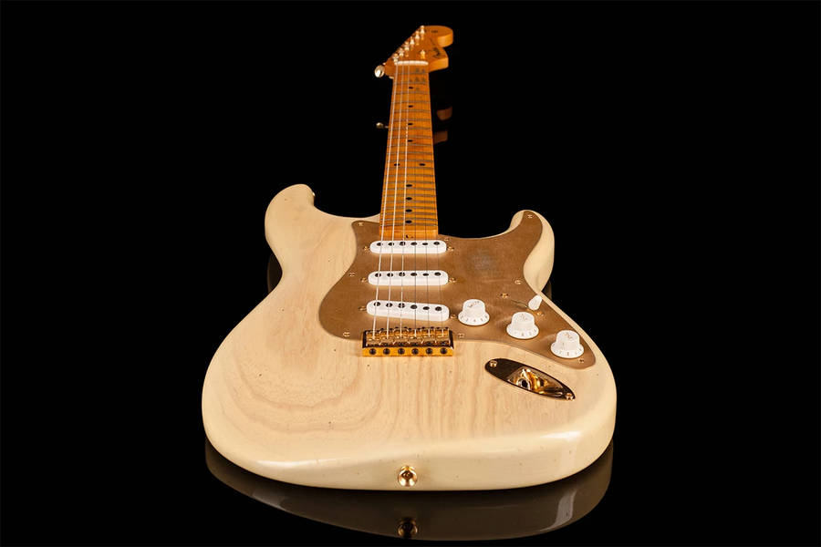 Електрогітара Fender Custom Shop Limited Edition '55 Hardtail Stratocaster Journeyman Relic Gold Hardware Natural Blonde