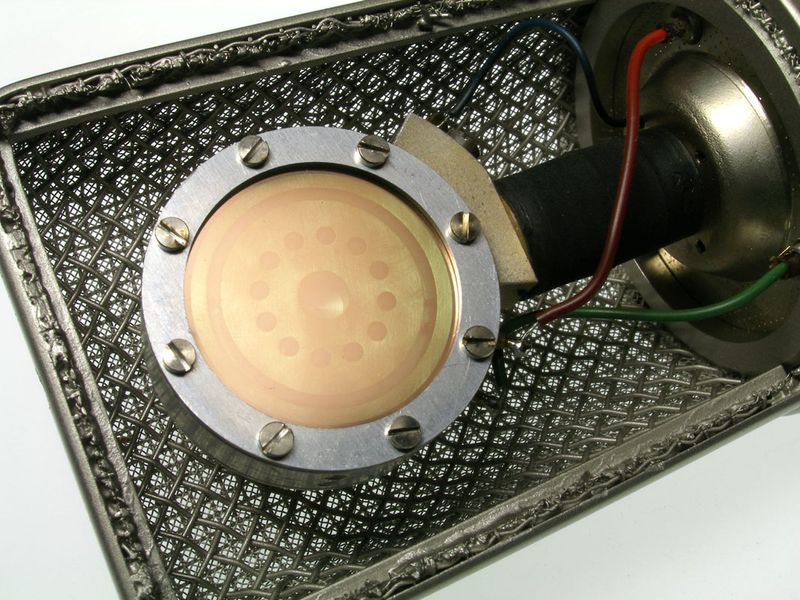 Микрофон студийный NEUMANN U 89 i
