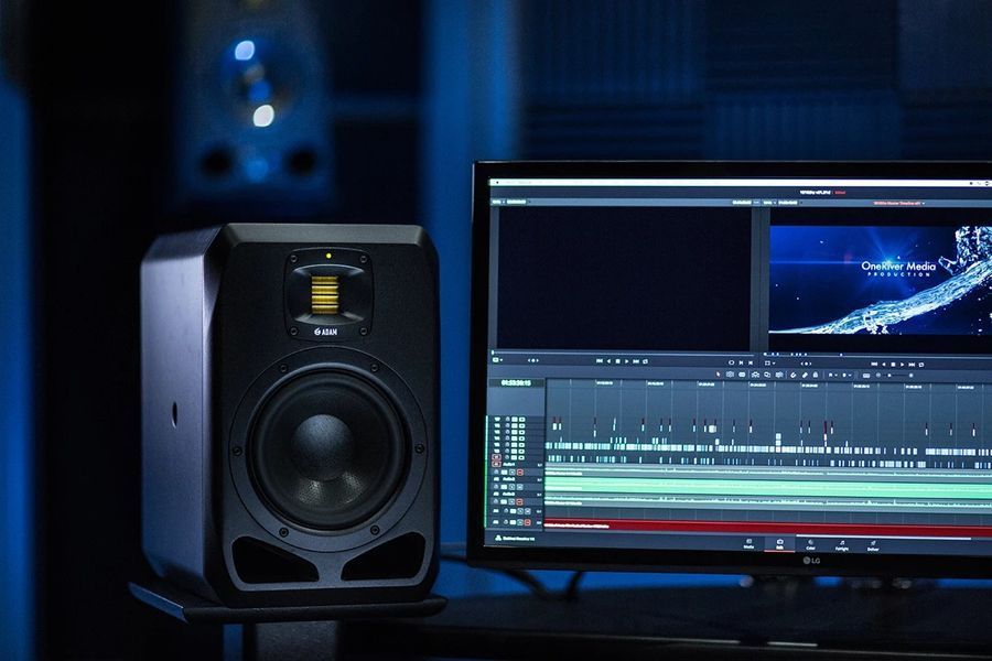 Студийный монитор Adam Audio S2V