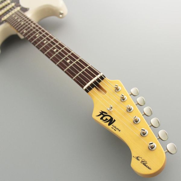 Электрогитара NST100RAL-VWH Neo Classic (Vintage White) с чехлом