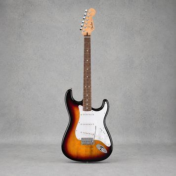 Электрогитара Fender Standard Stratocaster LRL 3 Color Sunburst