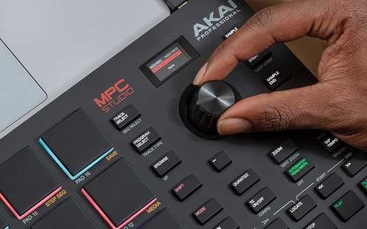 MIDI контролер AKAI MPC Studio II ○ Купити в інтернет-магазині