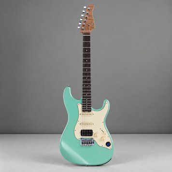 Электрогитара Mooer GTRS Professional P800 (Mint Green)