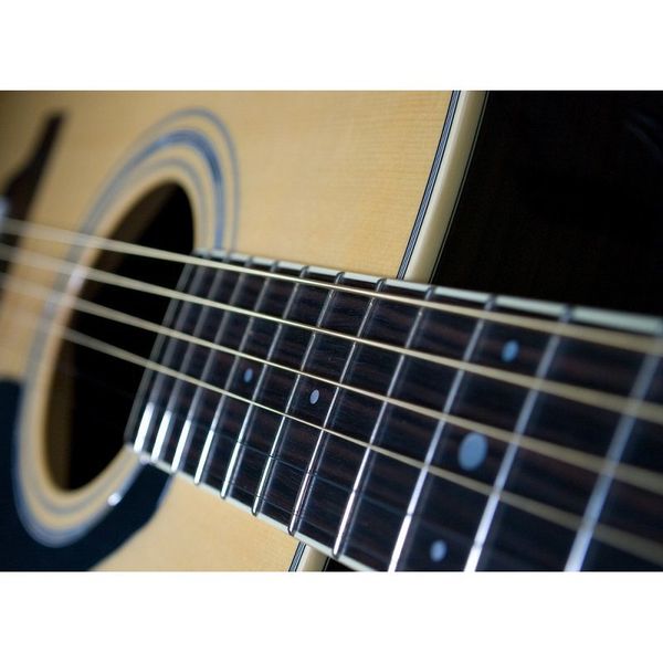 Электроакустическая гитара YAMAHA LL6 ARE