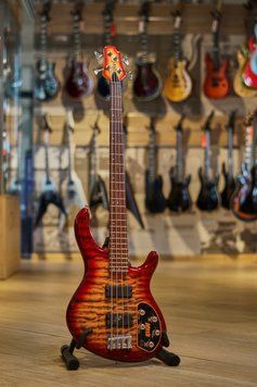 Бас-гітара CORT Action DLX Plus (Cherry Red Sunburst)