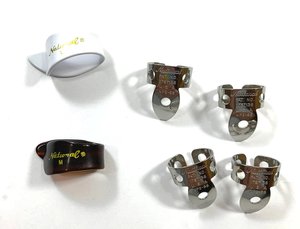 Набір медіаторів D'addario National Pick Variety Pack - Finger and Thumb Picks 6 Pack Stainless Steel