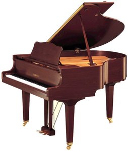 Рояль Yamaha GC1 (Polished Mahogany)