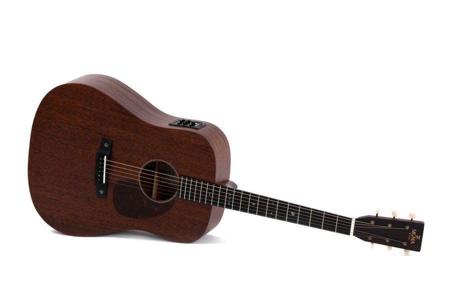 Электроакустическая гитара Sigma SDM-15E (с мягким кейсом)