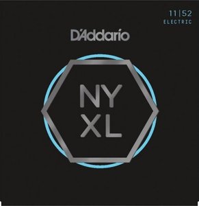Струны для электрогитары D'ADDARIO NYXL1152 Medium Top / Heavy Bottom (11-52)