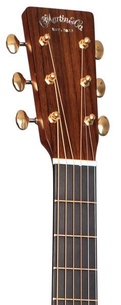 Электроакустическая гитара Martin D18E Modern Deluxe