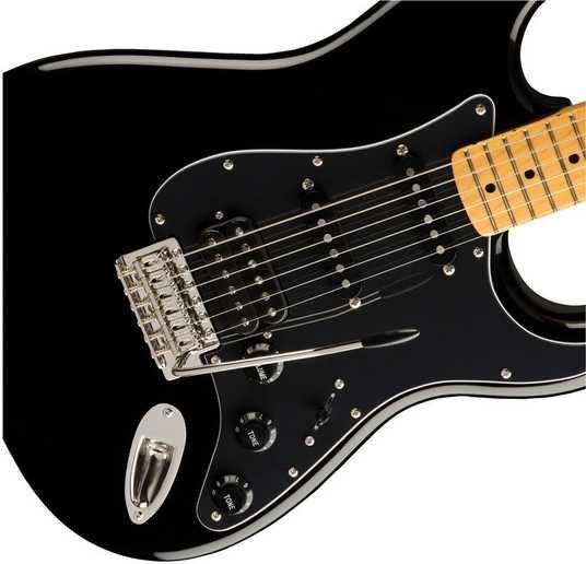 Электрогитара Fender Squier CV 70s Stratocaster HSS MN Black