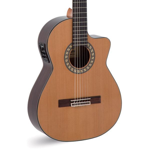 Классическая гитара ADMIRA Virtuoso ec
