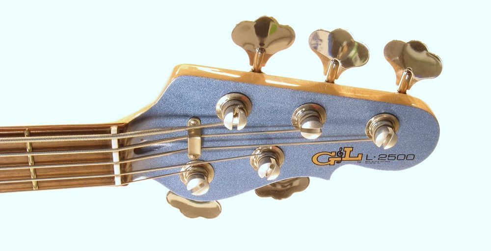 Бас-гітара G&L L2500 FIVE STRINGS (Lake Placid Blue, rosewood) №CLF50988. Made in USA