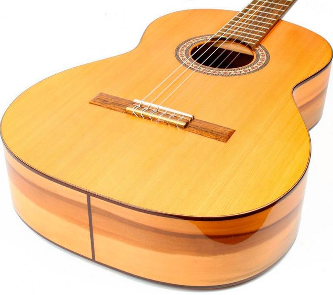Классическая гитара Prudencio Saez 160