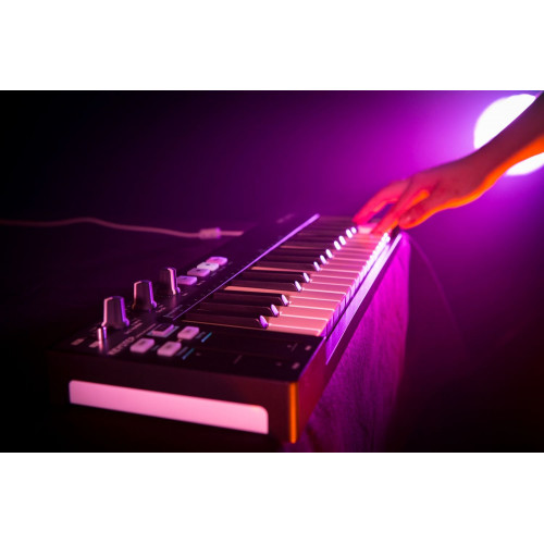 MIDI клавіатура Arturia KeyStep Black Edition
