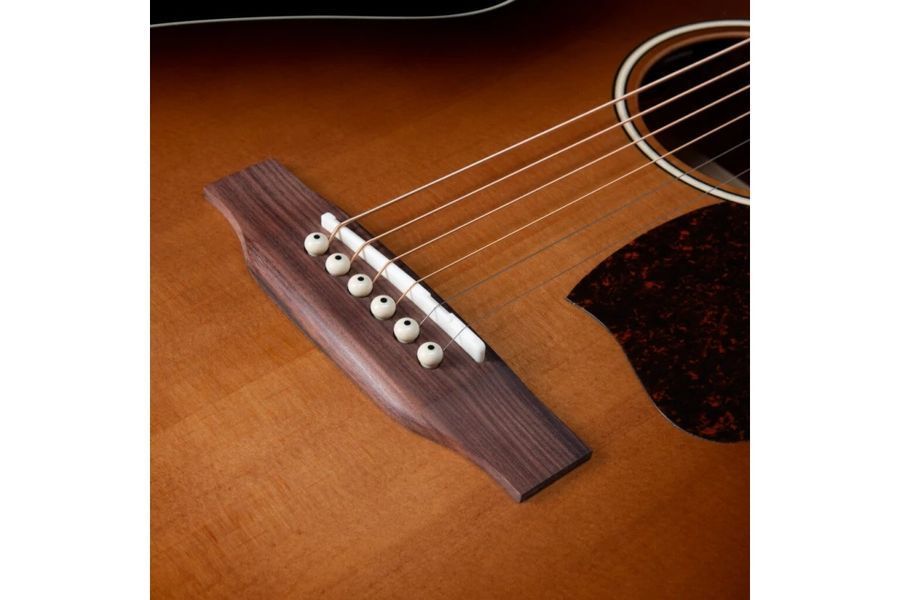 Електроакустична гітара Art and Lutherie Roadhouse Light Burst GT EQ