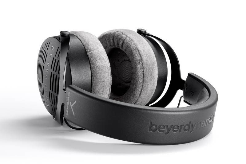 Навушники Beyerdynamic DT 900 Pro X