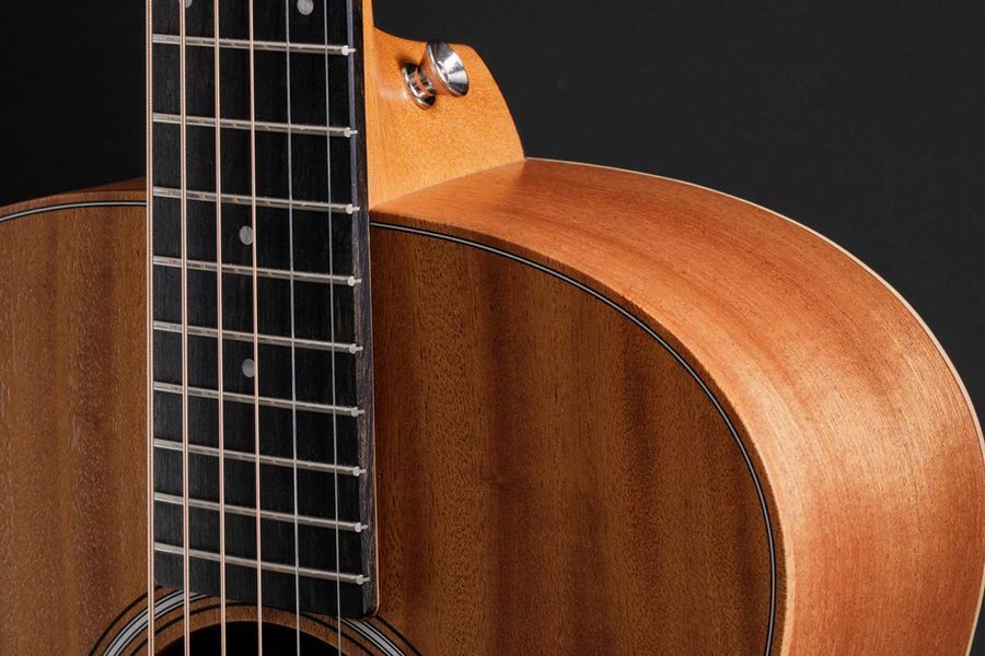 Електроакустична гітара TAYLOR GUITARS GS MINI-E MAHOGANY з чохлом