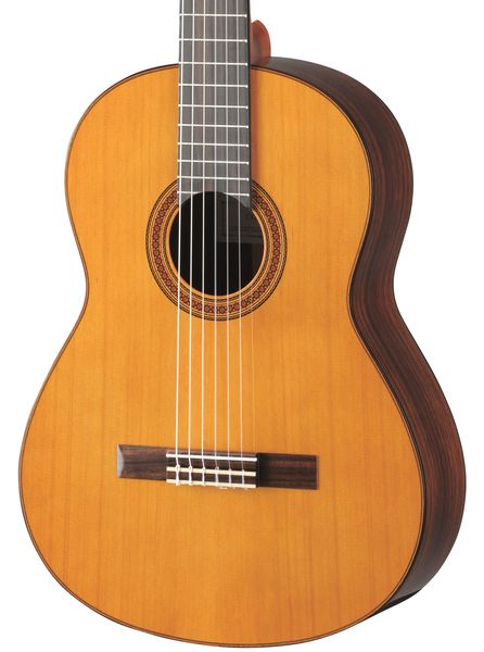 Классическая гитара YAMAHA CG182C