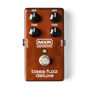Педаль эффектов MXR Bass Fuzz Deluxe
