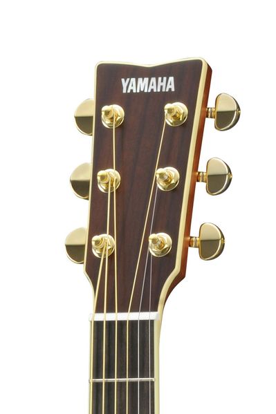 Электроакустическая гитара YAMAHA LL16 ARE (Dark Tinted)