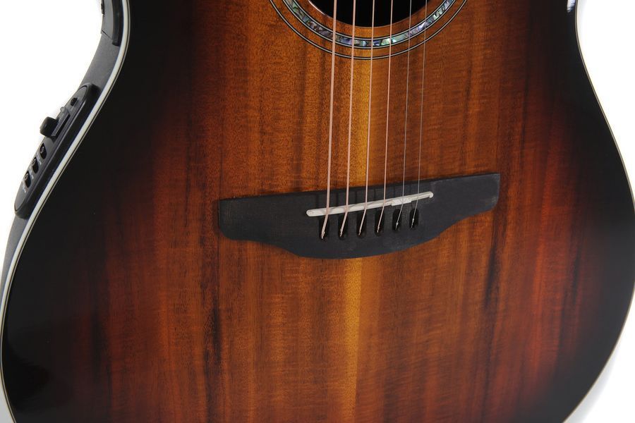 Електроакустична гітара Ovation Celebrity Traditional Plus CS28P Super Shallow Cutaway Figured Koa