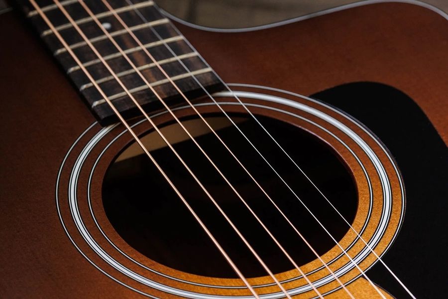 Электроакустическая гитара Taylor Guitars 114ce-SB