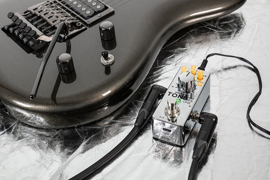 Педаль ефекту IK MULTIMEDIA ToneX One Joe Satriani Limited Edition