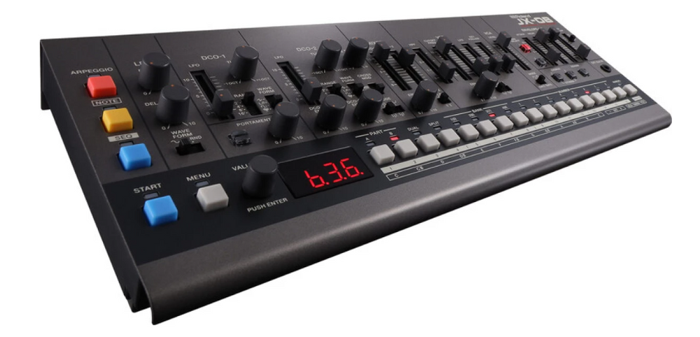 Синтезатор Roland JX-08