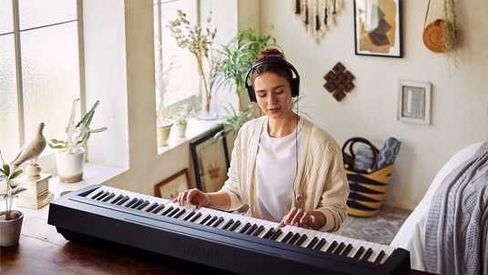 Цифровое пианино YAMAHA P-45 ○ Купить в интернет-магазине