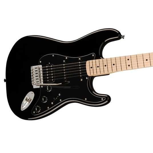 のん　ギター　Squier Stratocaster fender Електрогітара Squier by Fender Sonic Stratocaster HSS MN Black