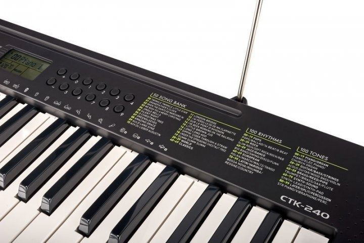 Синтезатор Casio CTK-240