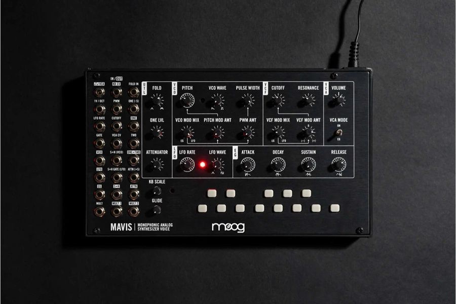 Синтезатор MOOG Mavis