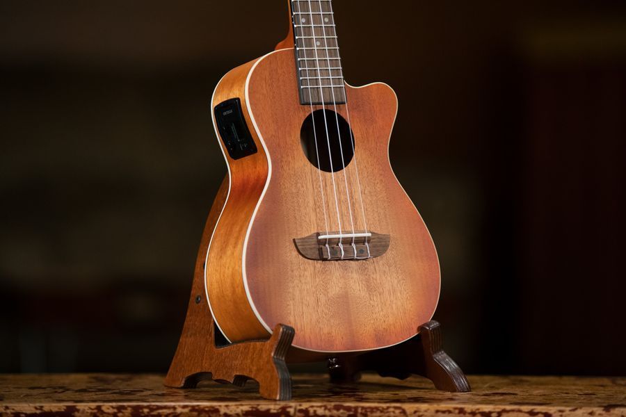Укулеле зі звукознімачем Ortega Earth RUDAWN-CE Concert Ukulele Okoume Preamp Dawn Sunburst