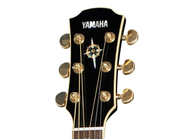 Электроакустическая гитара YAMAHA CPX1000 (Translucent Black)