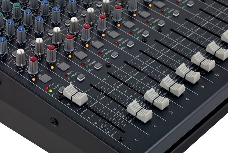 Мікшерний пульт YAMAHA EMX5014C