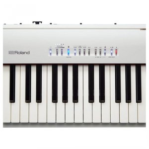 Цифровое фортепиано Roland FP30XWH+S