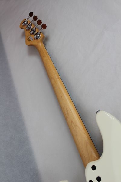 Бас-гитара Fujigen JMJ-AL-R Mighty Power J-Standard Series (Vintage White)