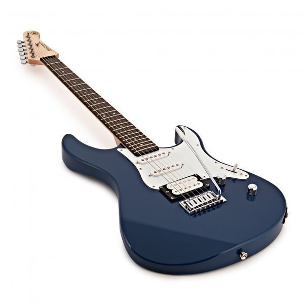 Електрогітара YAMAHA PACIFICA 112V (United Blue)