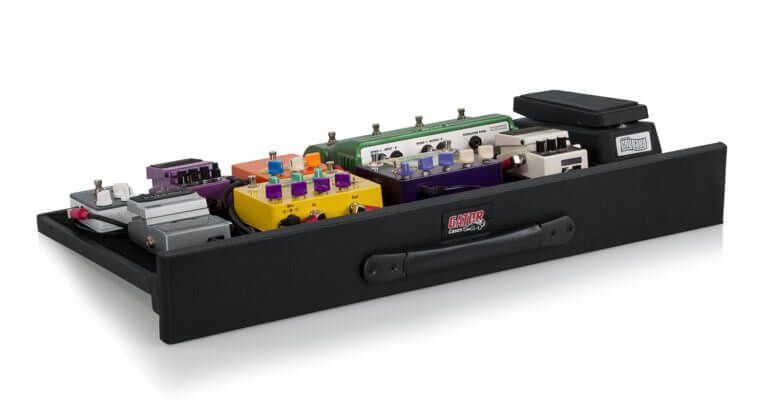 Педалборд Gator GPT-PRO-PWR Pedal Board