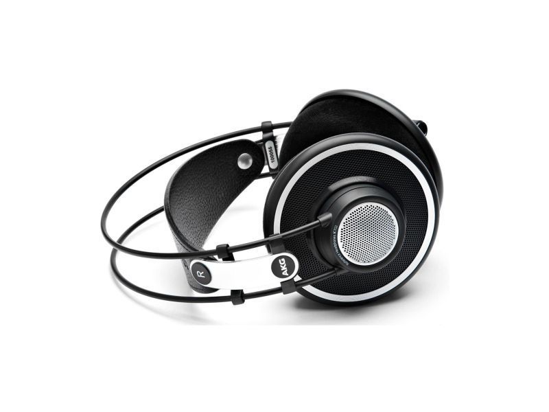 Студийные наушники AKG K702