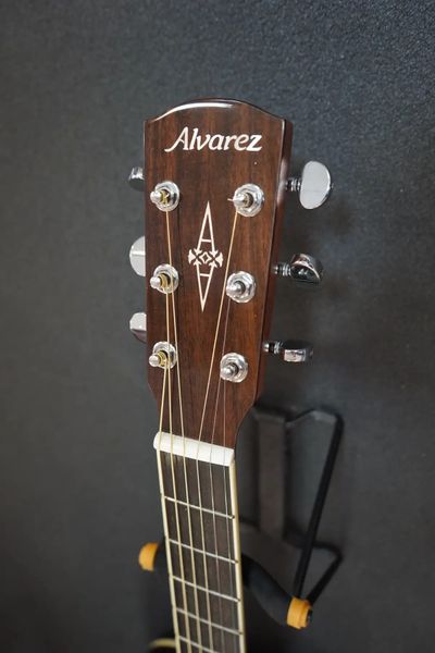 Электроакустическая гитара Alvarez AD70CE (stok)